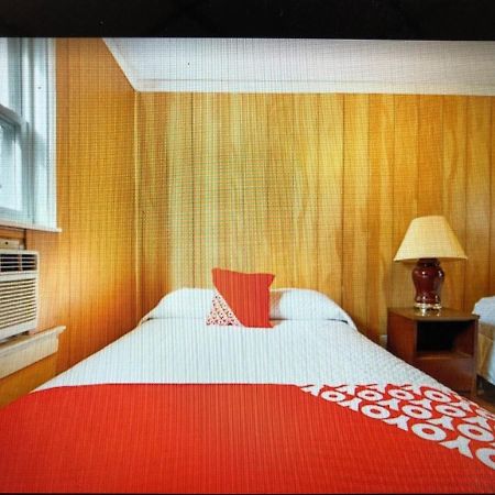 Monmouth Oyo Hotel Neptune Exterior photo